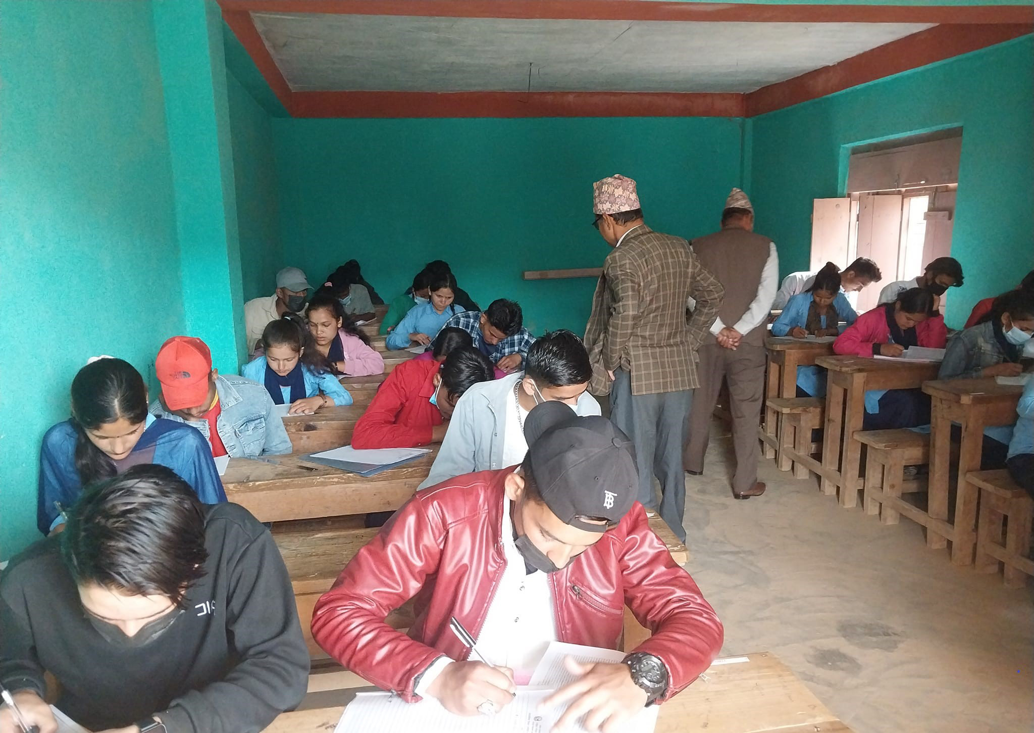 कक्षा १२ को परीक्षामा बैतडीका ३ हजार ९९५ जना विद्यार्थी सहभागी